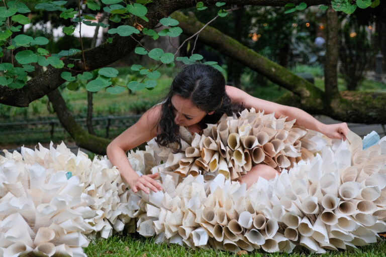 Weekend di danza e teatro a San Gimignano con la Compagnia Giardino Chiuso per “Accade d’Inverno”