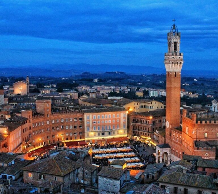 Tutti al Mercato nel Campo. A Siena, come nel Trecento, tra artigianato e prodotti agroalimentari