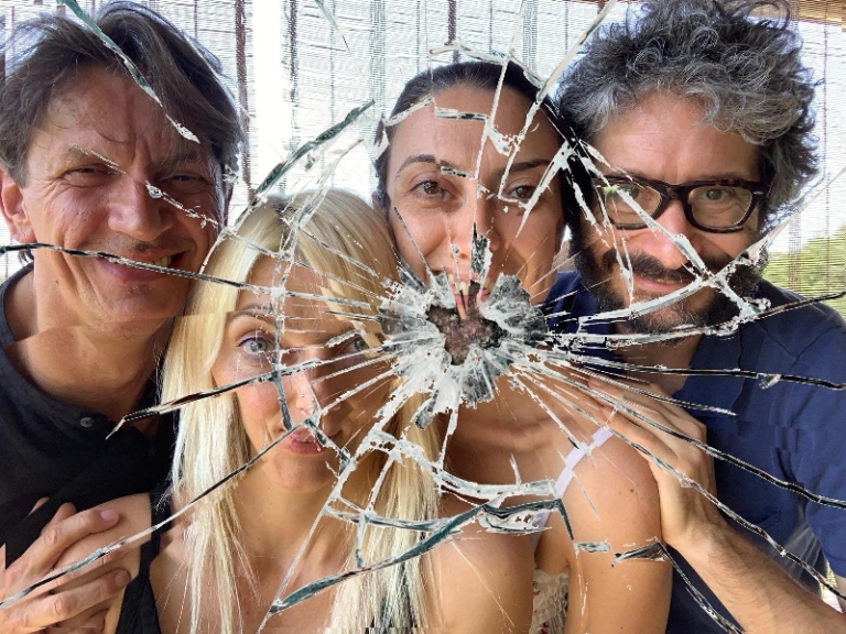 Humour e cinismo al teatro delle Sfide di Bientina, in scena “Il Dio del massacro”