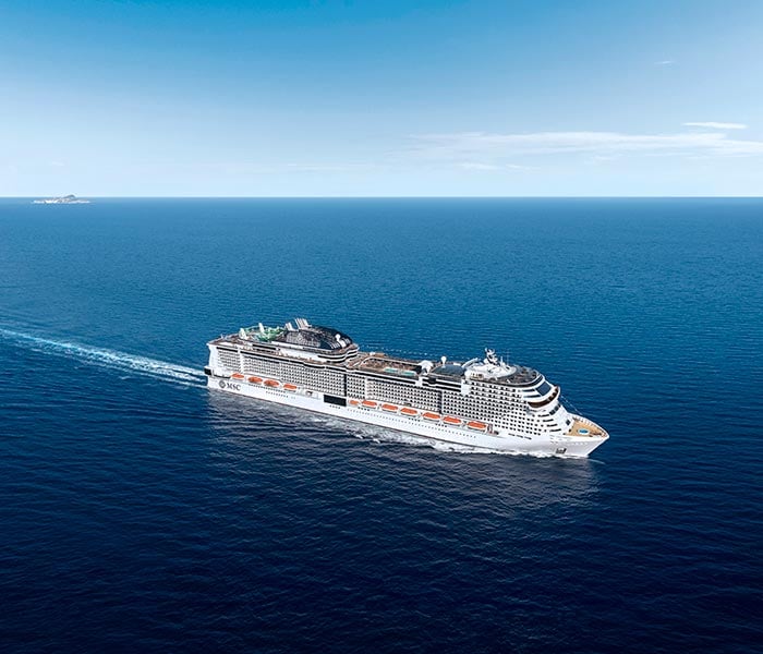 La crociera si trasforma in un incubo. Il racconto di un toscano  ‘prigioniero’ del Covid a bordo della Msc Grandiosa