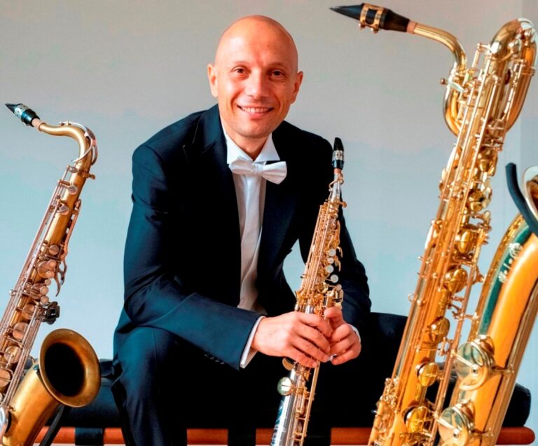 Musica per sax solo al Regina Margherita con Riccardo Guazzini