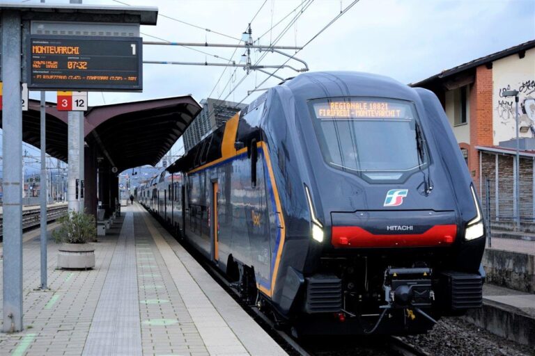 I treni toscani sempre più Rock. In funzione il nuovo mezzo sulla Pistoia-Montevarchi