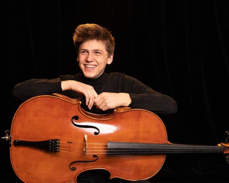 Il violoncello di Pagano affascina la Chigiana