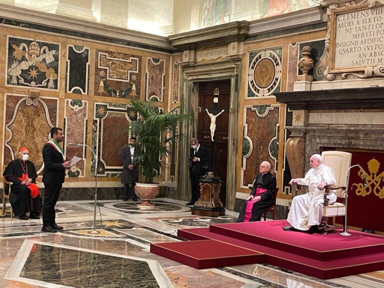 Sindaci toscani dal Papa, Biffoni: Sue parole monito e guida