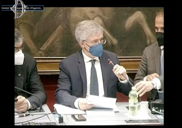 Mps, Franco: Controllo del Tesoro senza limiti non è possibile. In corso revisione del piano