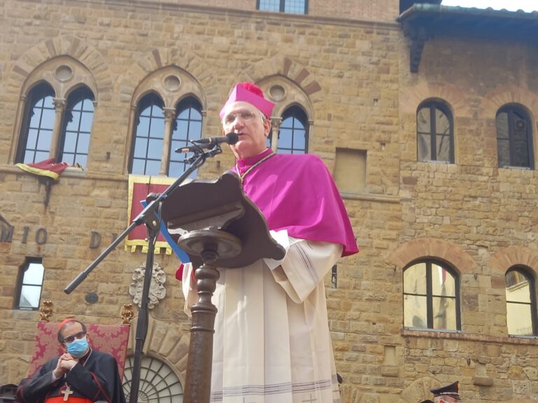 Volterra accoglie il nuovo vescovo, Roberto Campiotti