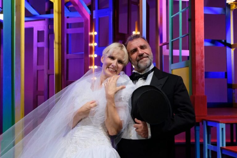 ‘Alle 5 da me’  De Laurentiis e Dighero, una storia di intrighi e passioni