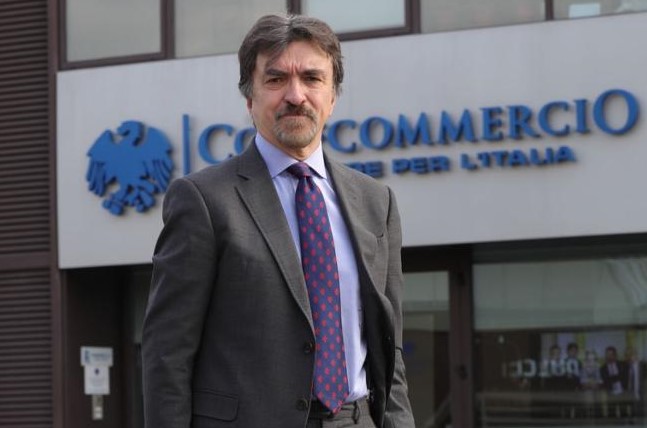 Uova di Pasqua che passione, Confcommercio: “Boom dei prodotti artigianali”