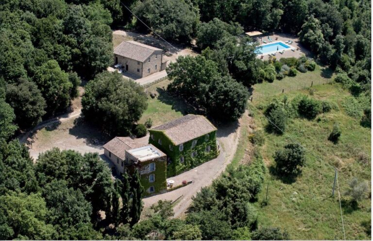 La Tenuta La Selva dell’oligarca russo. Nel 2010 la voleva il premier Silvio Berlusconi
