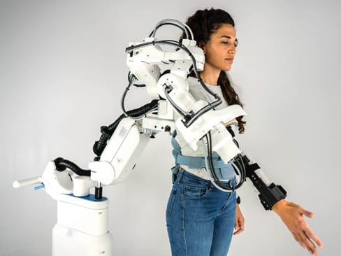 Float, l’esoscheletro per la riabilitazione della spalla: da Volterra a Exposanità