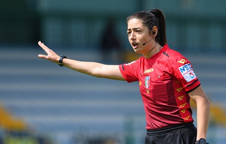 Maria Sole Caputi, primo arbitro donna per Serie A e B. Da Livorno ai campi da calcio