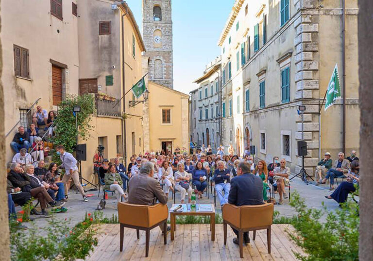 Veltroni, Malgioglio, Capua. Incontri in Terrazza a San Casciano dei Bagni