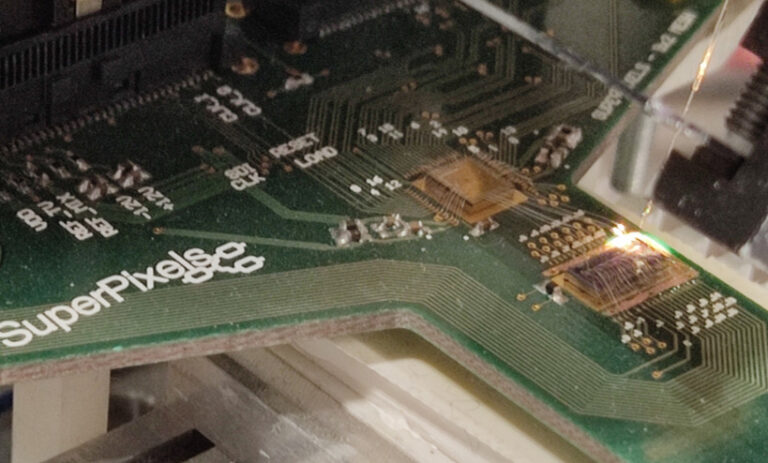 Wireless ottico: in un chip la nuova frontiera per veicoli a guida autonoma e dispositivi portatili