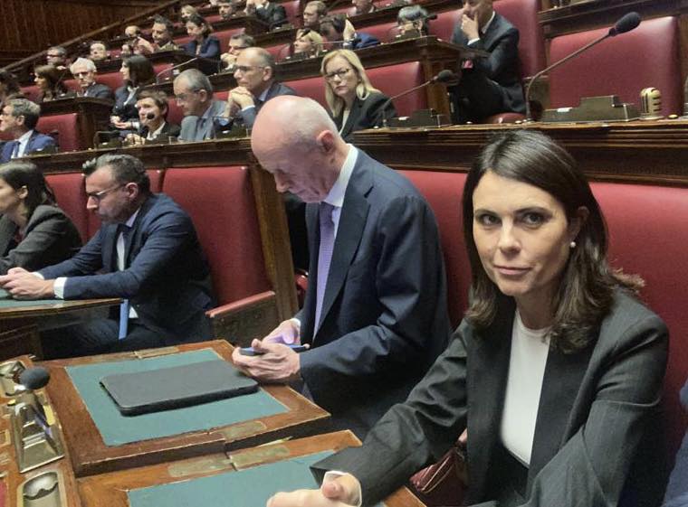 Approvata la relazione della segretaria Bonafè: il Pd toscano in azione su tre direttrici