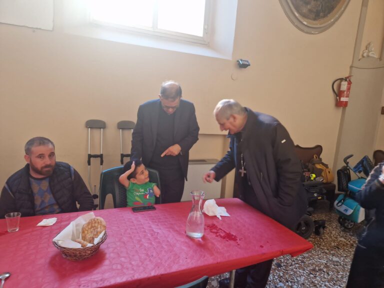 Il presidente della Cei in visita a Mustafa: “Questa storia dice che la Chiesta è straordinaria”