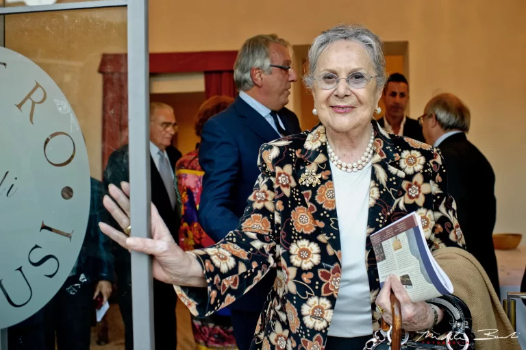 A 92 anni scompare Francesca Colombini Cinelli. Fu pioniera dell’enologia italiana