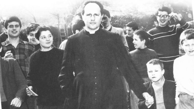 Cento anni nascita don Milani, al servizio dei più bisognosi