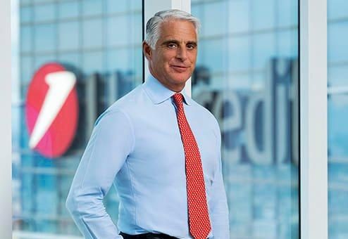 Unicredit e la partita a scacchi di Orcel: cda straordinario di Bpm, mentre il terzo polo scivola via