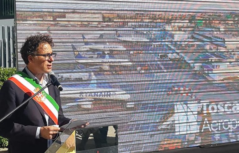 Aeroporti, l’affondo di Conti: Se salta il Galilei salta Peretola, non il contrario. Renzi se ne faccia una ragione