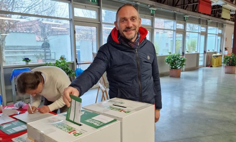 Emiliano Fossi segretario del Pd toscano. Mercanti presidente