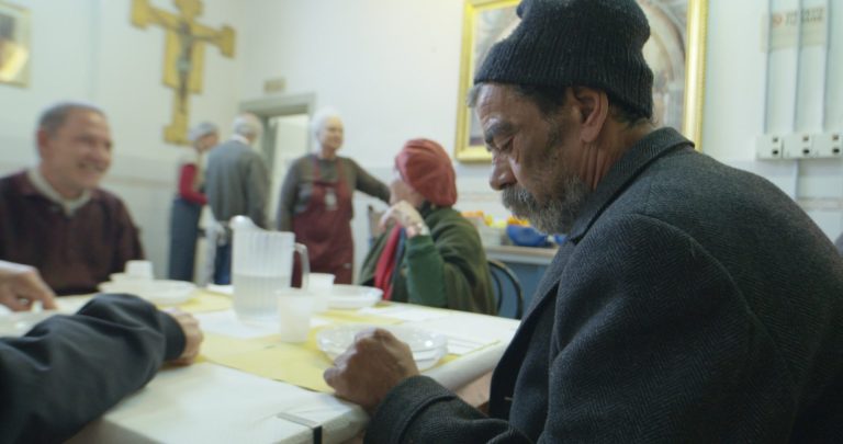 Indigenti in aumento, Caritas Firenze: “Le richieste cresciute del 200,8% tra il 2019 e il 2022”