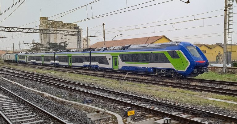 Consegnato il 50° treno blues: coprirà il Senese e il Mugello