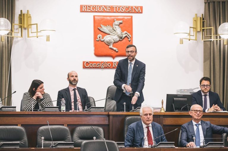 Autonomia differenziata, il Consiglio regionale approva proposta su referendum per abrogarla