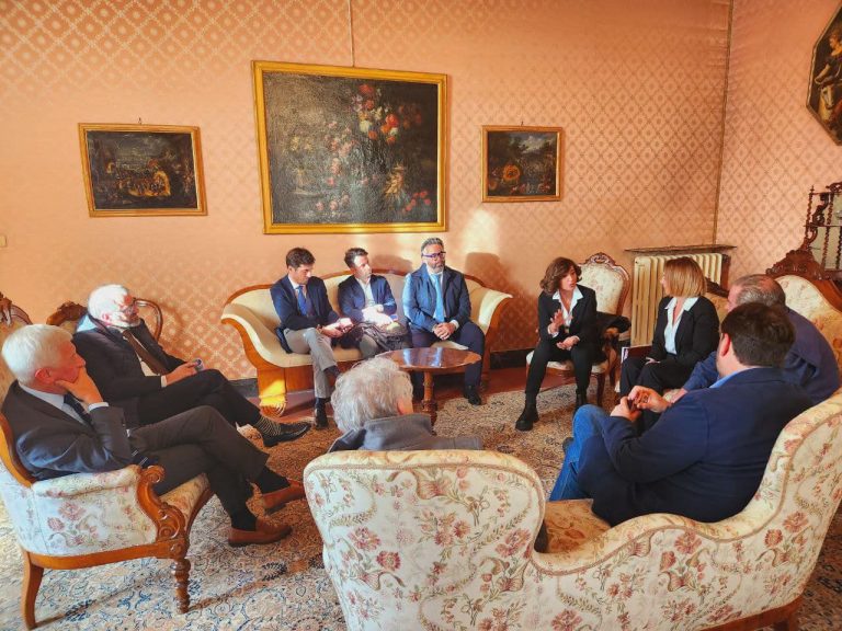 Biotecnopolo, le rassicurazioni del ministro Bernini: “Tempi veloci. Prioritario rafforzare la governance”