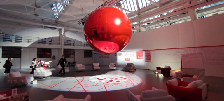 Design fiction. ISIA Firenze al Fuorisalone con un allestimento curato da Mirko Tattarini