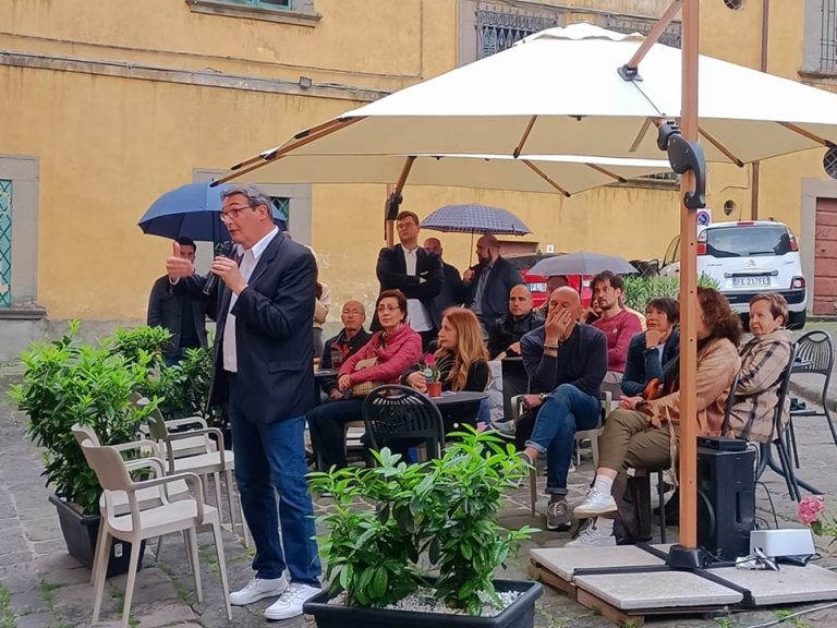 Il centrosinistra trionfa a Pescia: Franchi stoppa la rimonta di Brizzi