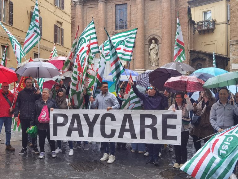 Stop agli incentivi per l’esodo dei lavoratori da Paycare, Fabiani: “Scelta ingiustificabile”. Il 24 maggio la manifestazione a Siena