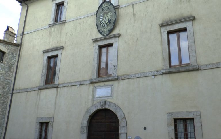 Completato acquisto Palazzo dell’Arcipretura: ospiterà i bronzi di San Casciano