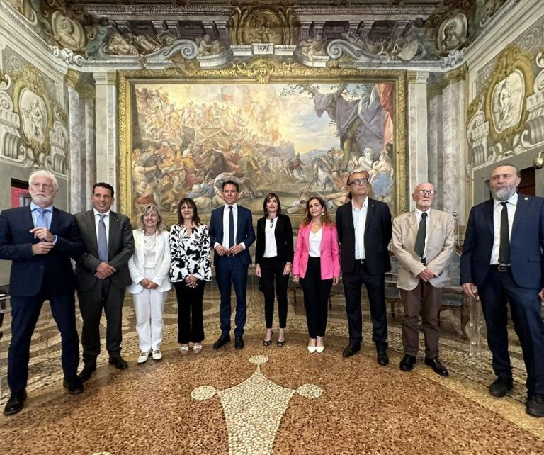 Pisa, il sindaco Conti vara la nuova Giunta comunale