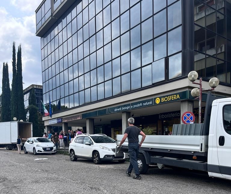 Terremoto a Poggibonsi. Gente in strada ma per il momento nessun danno