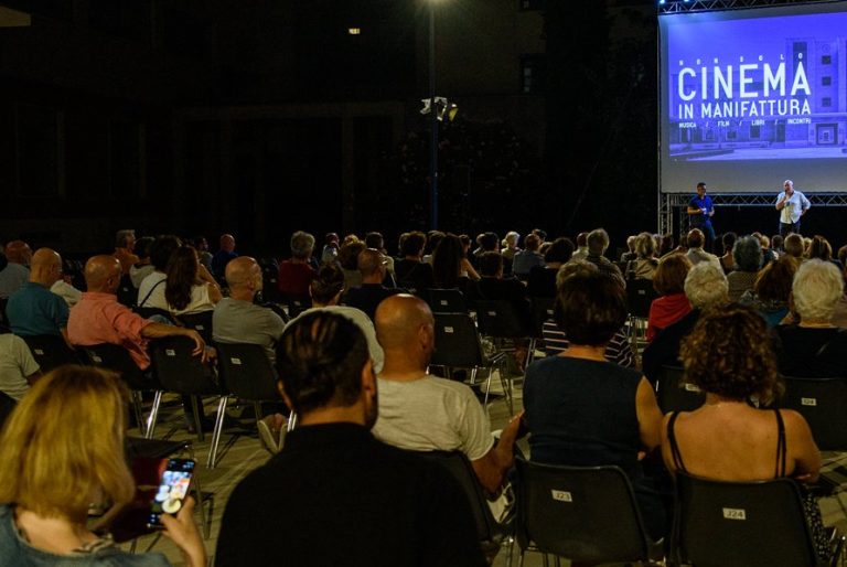 Un mese di cinema gratis in Manifattura Tabacchi. Al via l’arena estiva della Fondazione Stensen