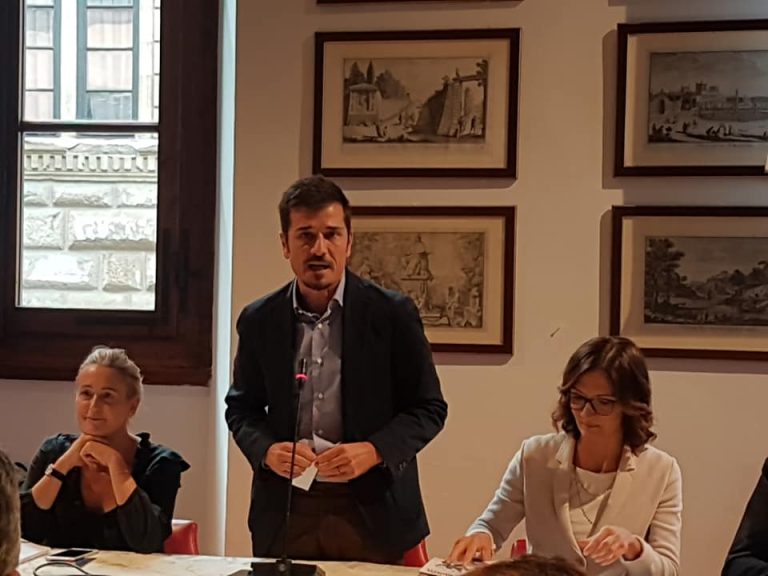 Forza Italia all’attacco sui rincari del tpl: “Mozioni in tutti i comuni per l’aumento dei biglietti”