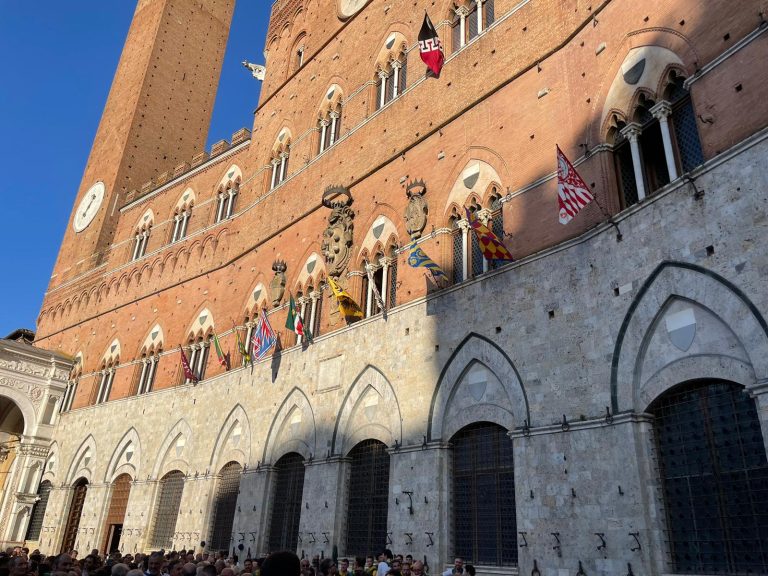 Estratte Tartuca, Chiocciola e Giraffa: completato il lotto per il Palio di agosto