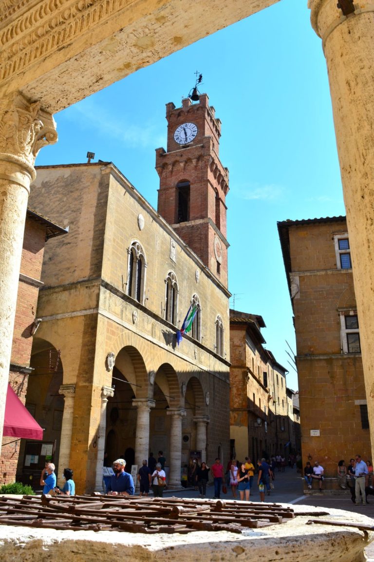 Pienza boccia le campane mute: “I residenti non possono essere messi in un angolo”