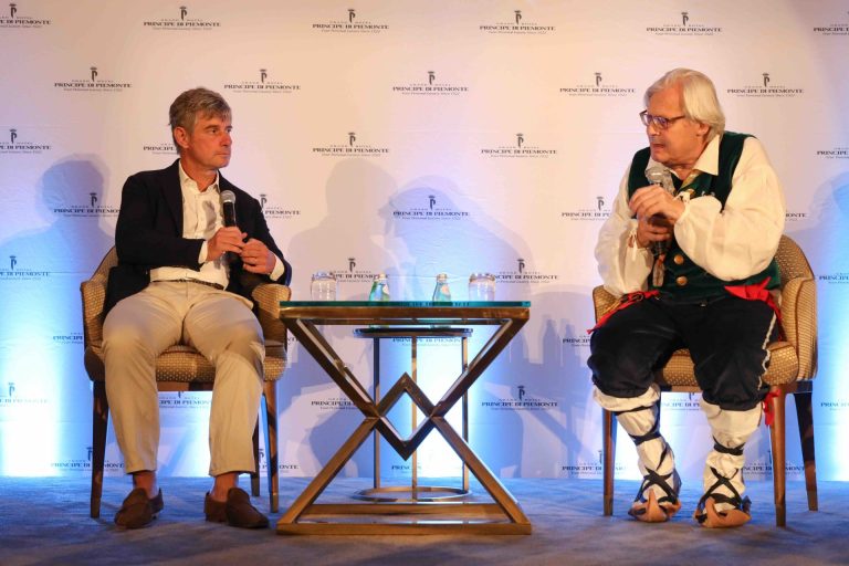 Il veto di Sgarbi sullo spostamento delle opere sul Beato Angelico: “La mostra solo a San Marco”