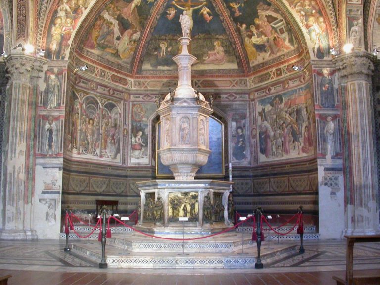 Siena, il restauro del Fonte Battesimale di Jacopo della Quercia