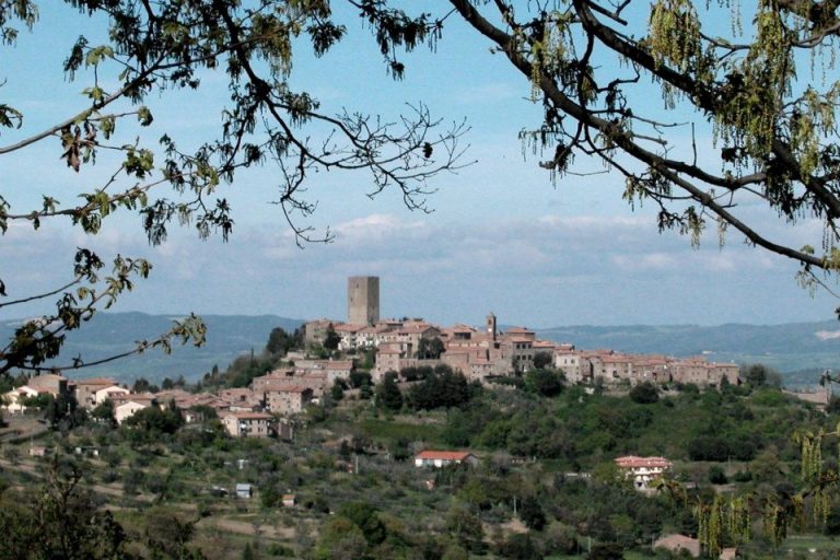 Da Montecatini Val di Cecina a Roma con i mezzi pubblici. Un’odissea da oltre 6 ore di viaggio