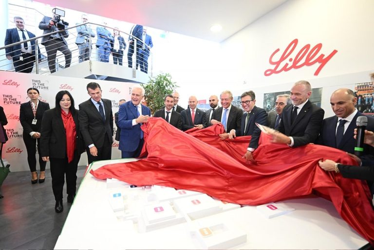 Eli Lilly, investimento di 750 milioni in Italia nel prossimo biennio