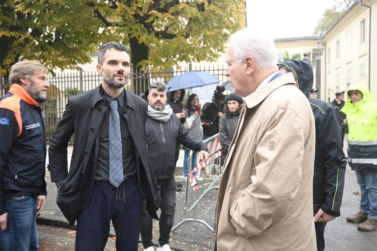Alluvione, Biffoni incalza il governo con un video: “La moda non aspetta”