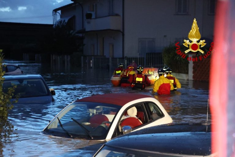 Maltempo, nel Pistoiese molte zone allagate per esondazioni di torrenti