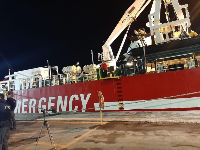 Nuovo sbarco di migranti a Marina di Carrara: l’ottavo del 2023. A bordo 21 persone