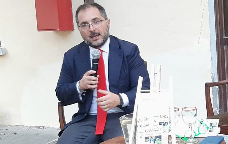 ‘Di nuovo Avanti’, il segretario nazionale del PSI Maraio a Montepulciano con il suo libro