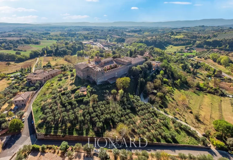 In vendita il monastero più antico della Toscana: il prezzo 10 milioni