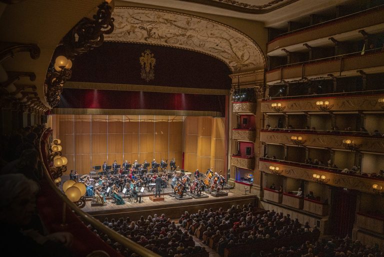 L’Orchestra della Toscana apre il nuovo anno con l’omaggio a Puccini