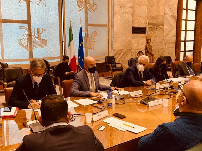 Eni realizzerà a Livorno la terza bioraffineria italiana: attiva nel 2026