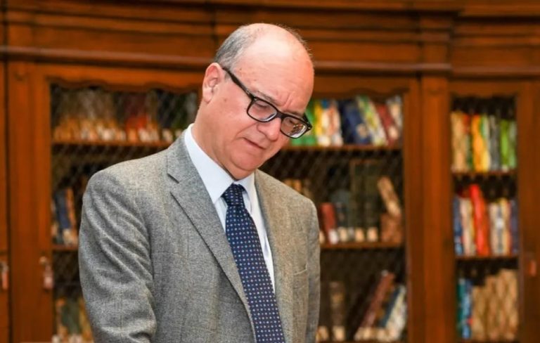 In Toscana sarà sperimentata l’Intelligenza Artificiale nelle scuole. Valditara: Immagino andrà bene e sarà estesa